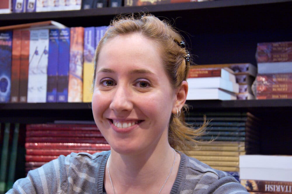 Maia Mazaurette 20090315 Salon du livre 1