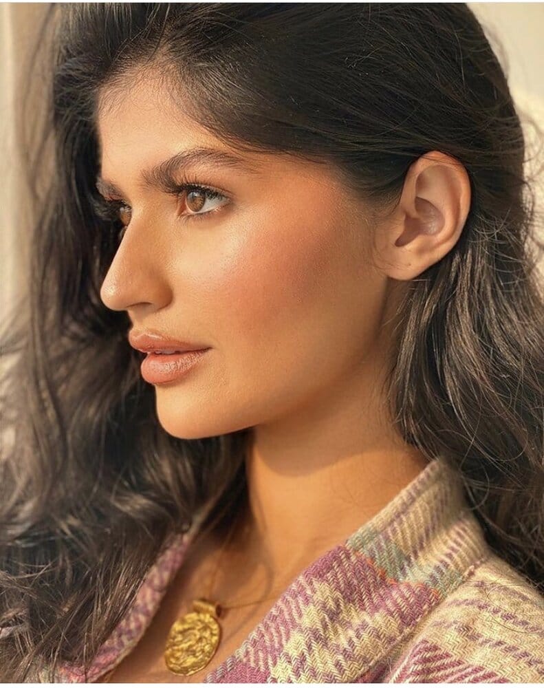 4464B452 A1D8 4AED B310 EAF1922BDD79