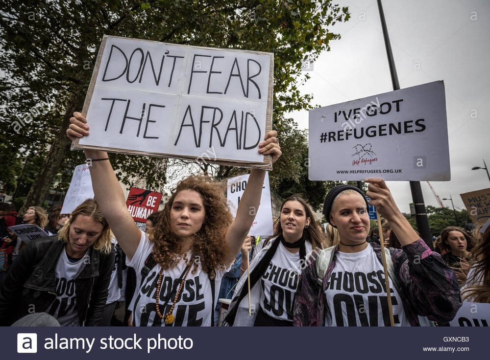 London uk 17th september 2016 refugees welcome here mass protest march GXNCB3