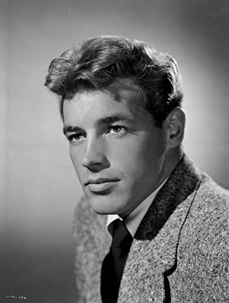 B8E988C6 B604 4EF1 9E32 F33AF570A943