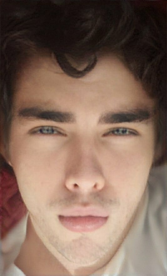 FaceApp 1617931708492