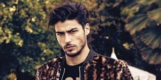 B66FACF4 9415 40BC 8BC1 5111DB4156FE