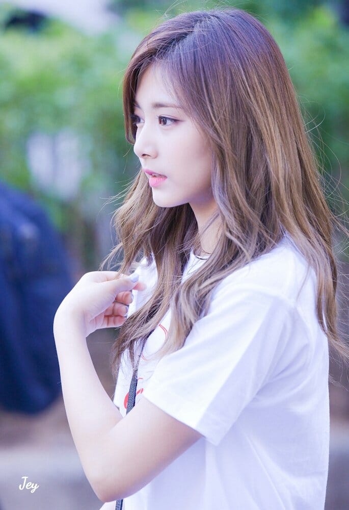 Tzuyu2