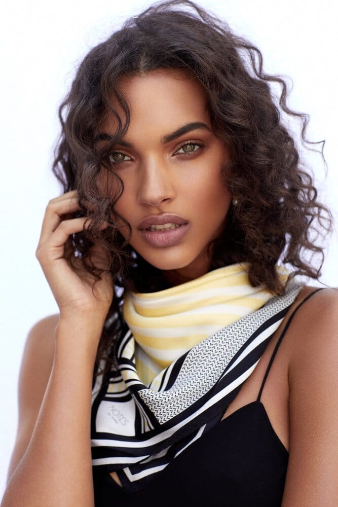 Jessica Strother 23 Sep6375 R