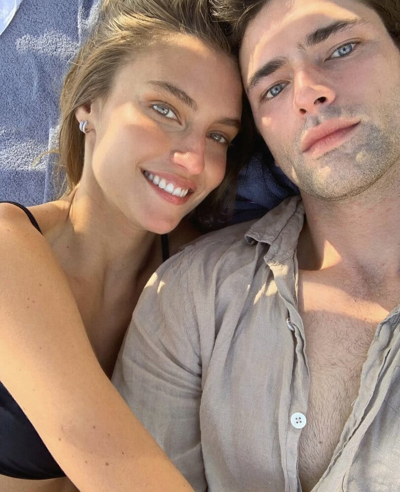 80AD5B2A 2648 4A99 BDFA 8D9DAB0595B6