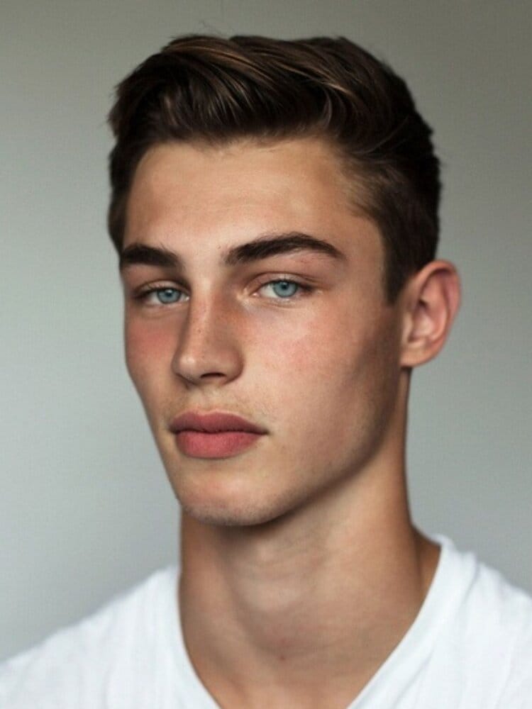 32d32a57f2312e171d67e80d772c1fde 1