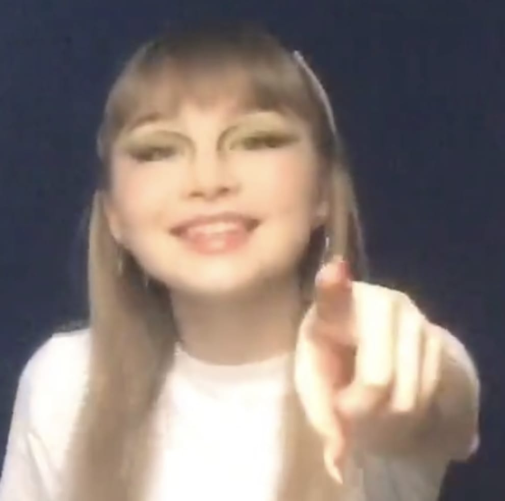 F5D69B81 F175 4AF3 82B1 E825208BEB5F