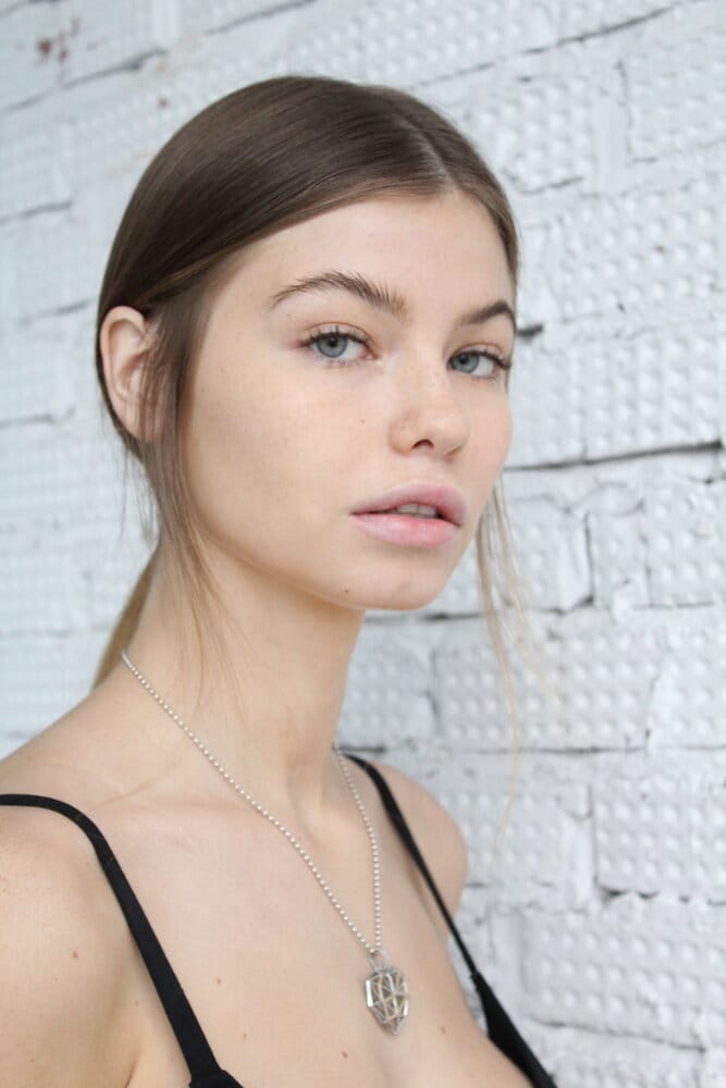 Kate Li 23cadcd31bac11ce15aad1abdaf154049