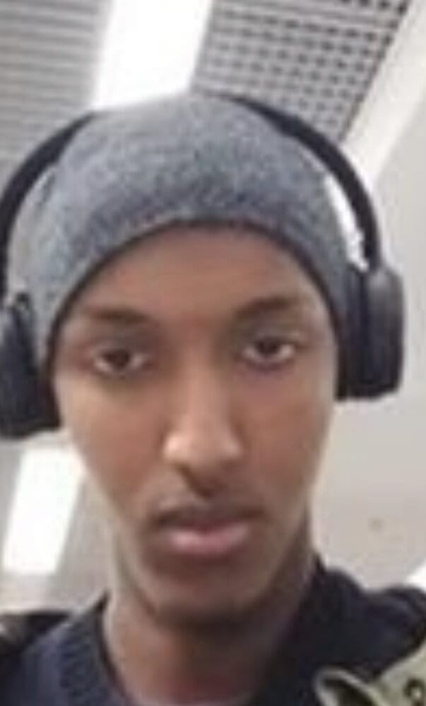 CF13CAD3 0308 4E26 BB5B 4E48C1392824