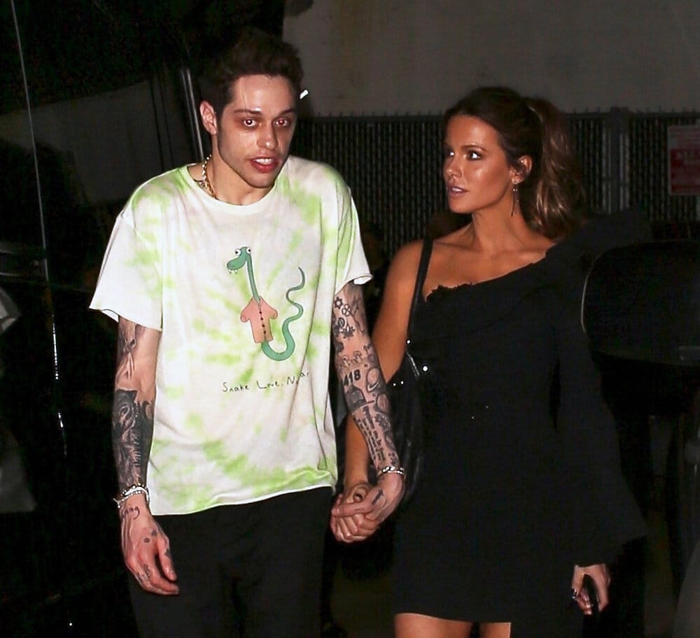 Pete Davidson Kate Beckinsale kiss Promo 01
