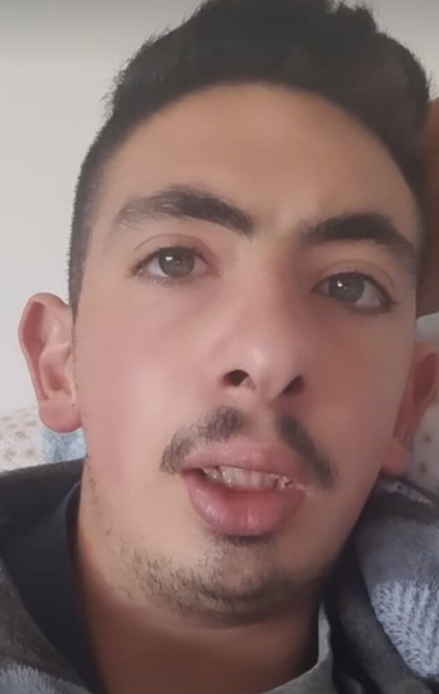 6E7BB4E5 CDC2 47B3 8603 D213F9AACFC8