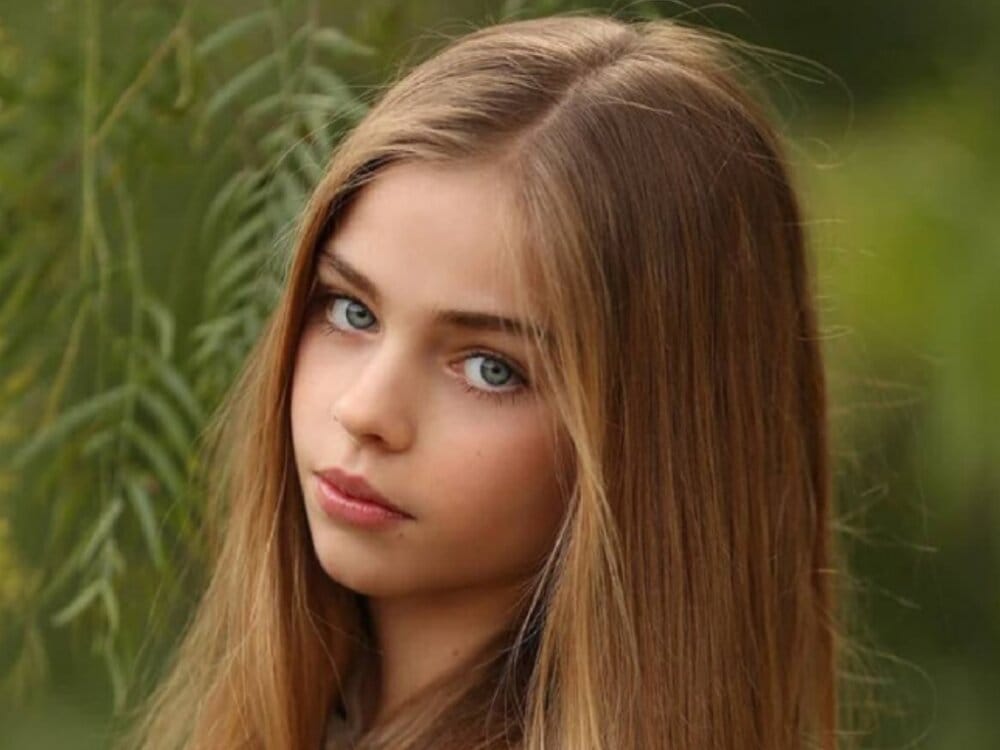 Miss Jade wallpaper jade weber 42777850 1024 768