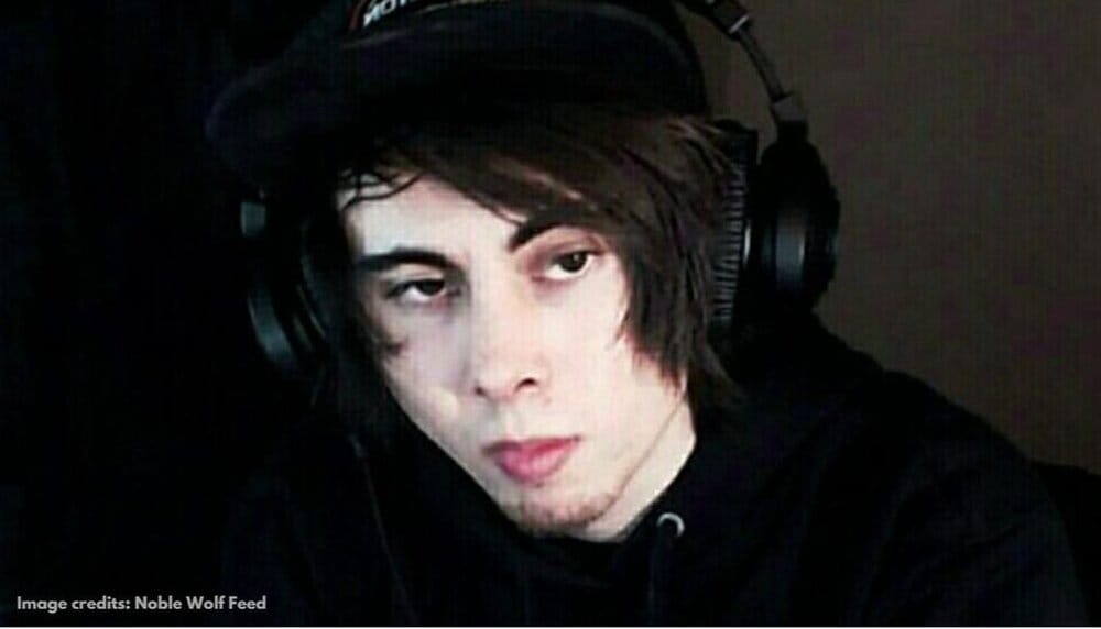 135F8E97 771B 4E23 A15C 4F151BE8C635