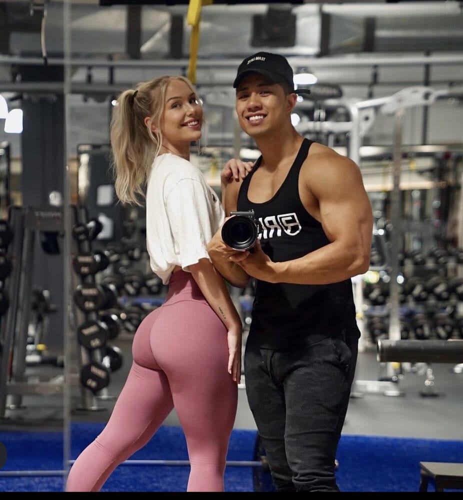 8DF00DE7 02D5 4EBB B4C8 753540F0BD3B