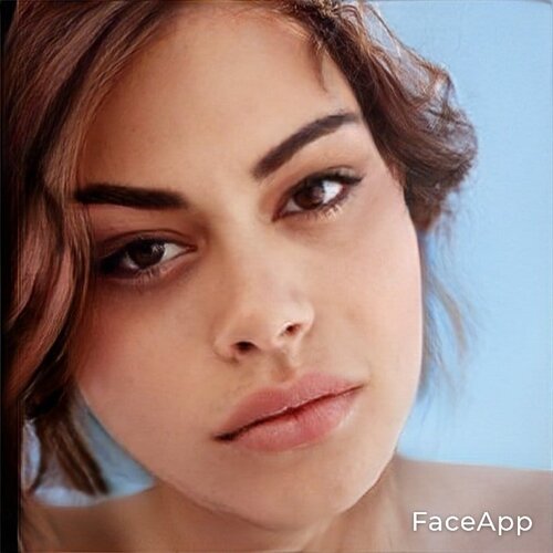 FaceApp 1616778750101