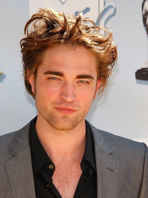 Robert Pattinson Hair God 2008.jpg