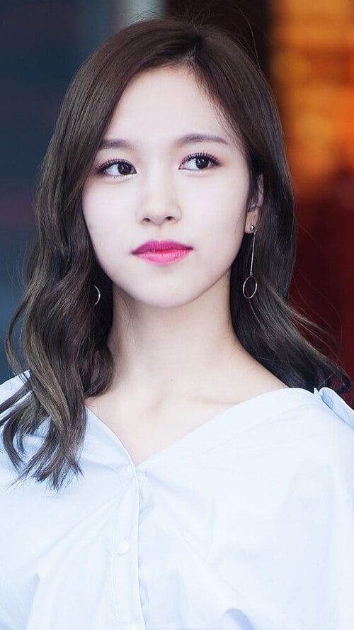 mina.jpg