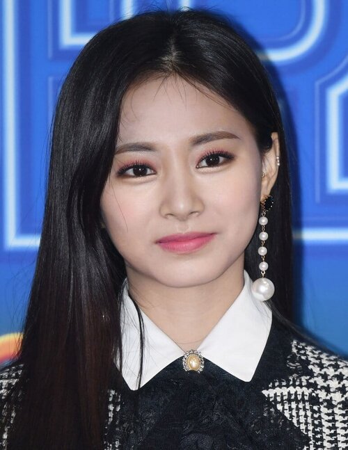 tzuyu.jpg