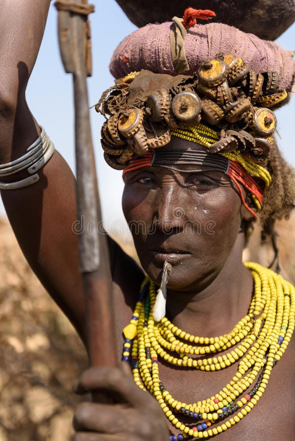 Portrait dassanech woman omorate ethiopia august unidentified lance hand richly ornated hat ma