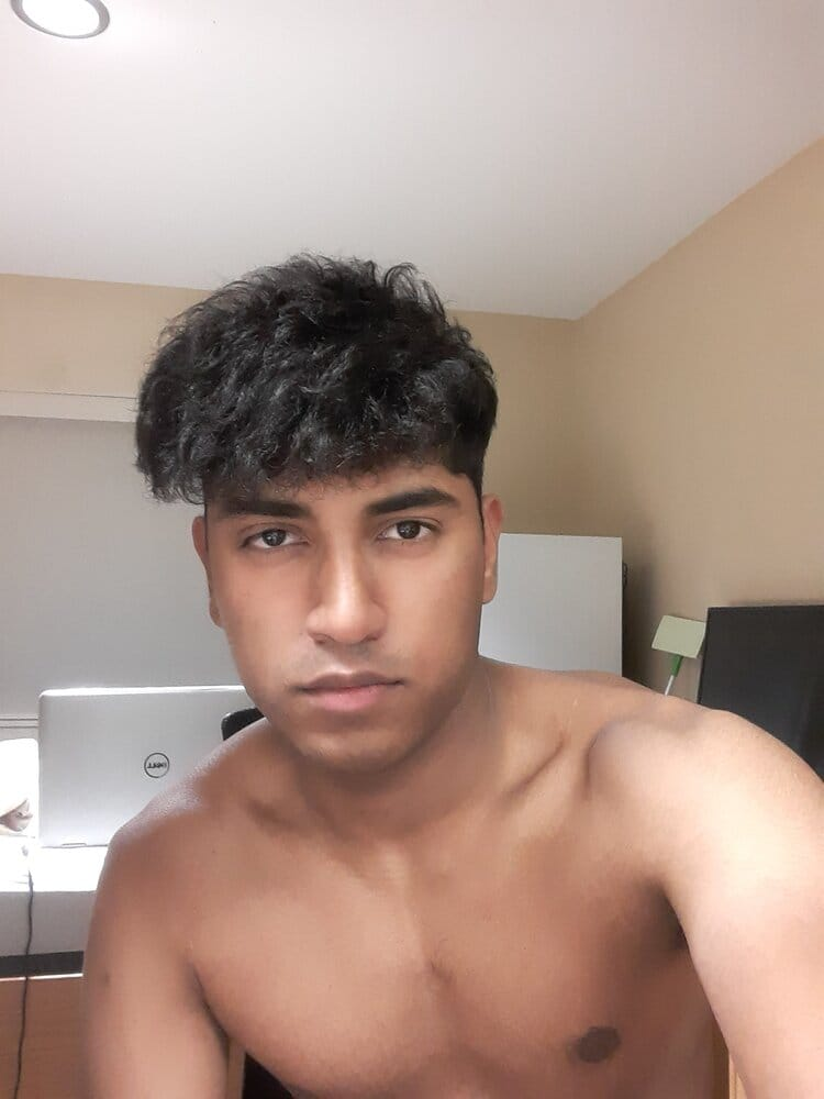 1619910241919