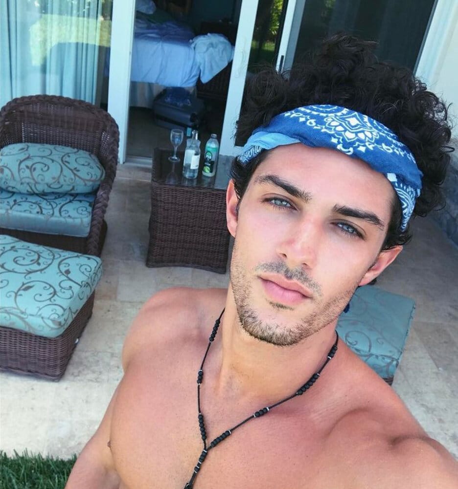 1B39FA4E 6DF8 45DC 80BC C5D1C45E816C