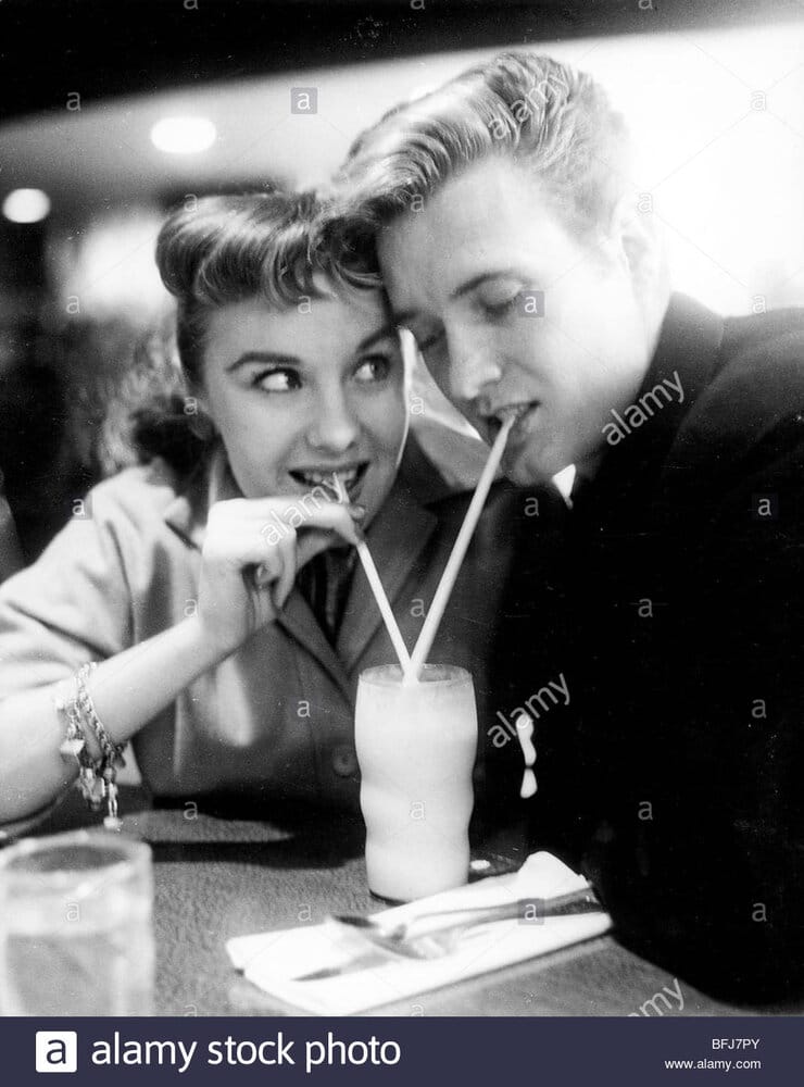 1950s milkshake couple BFJ7PY