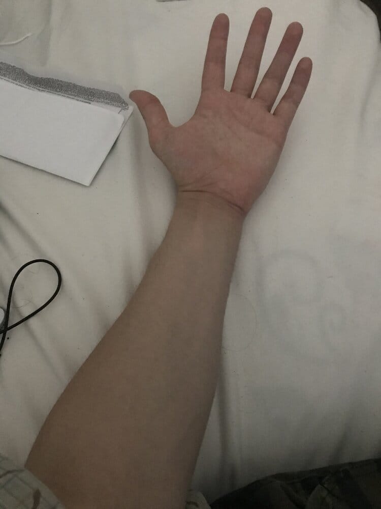 334EB1A5 F4C6 48E1 A571 1944CFA3007C