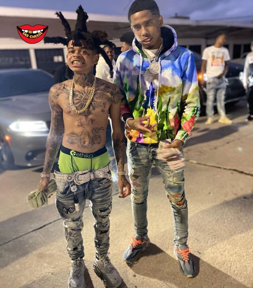 1351B32F 644D 47C8 A49B 4E171085E105