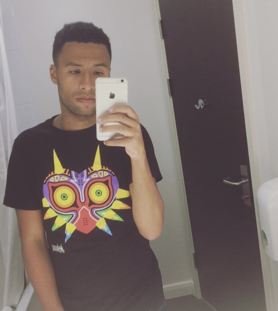 80527B9E FEAB 41F0 8DF4 79C0495B6D7D