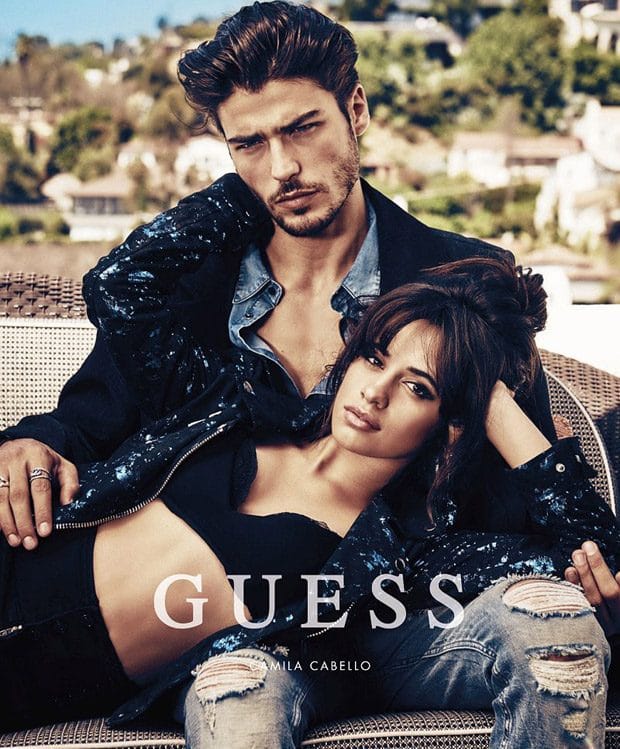Alessandro Dellisola Guess Holiday 2017 02 620x749