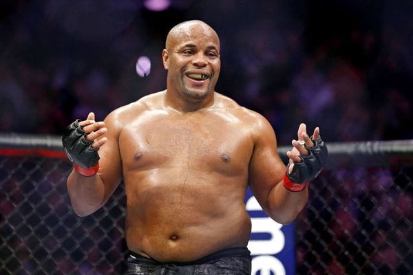 Daniel Cormier 11