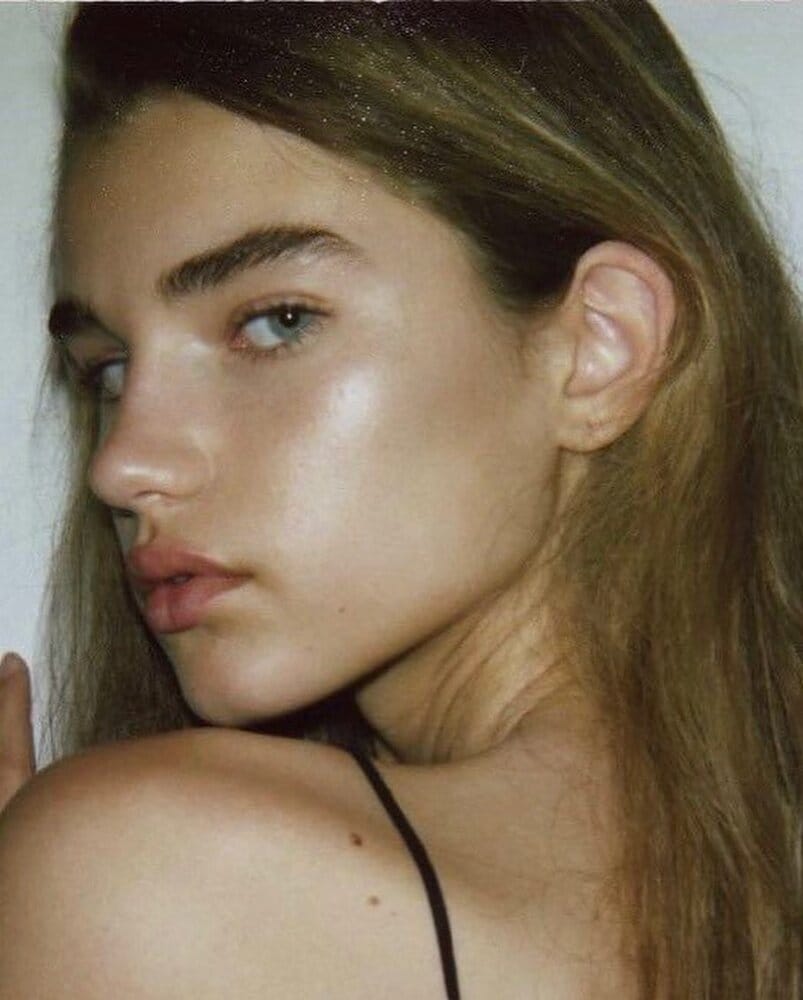 909full meghan roche