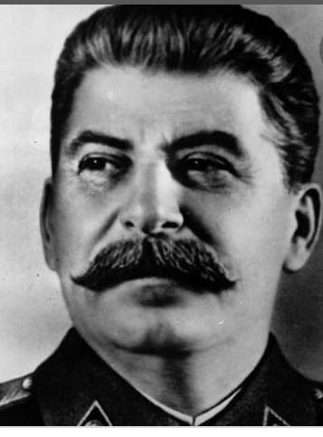 E9B0F74C EEFE 42C0 9582 764EDAA96A81