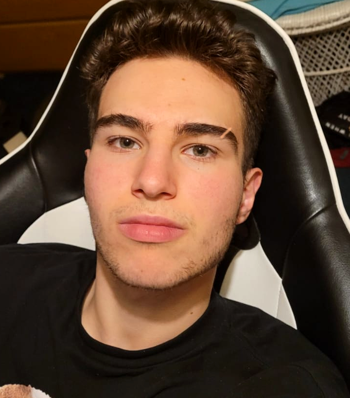 Eyebrowslit