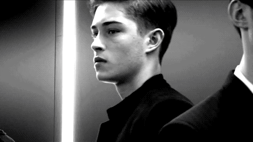 789E2039-F1AE-459D-802F-C7F9F7DEBE54.gif