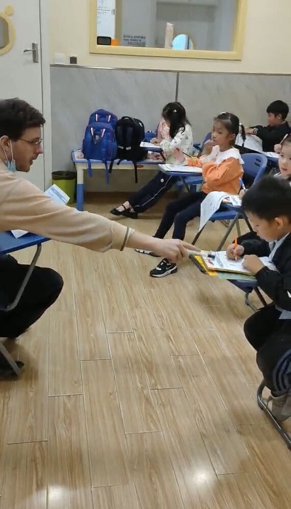 91400FC4 FA18 4D9F 83BE 7DDFA0DB0D5F