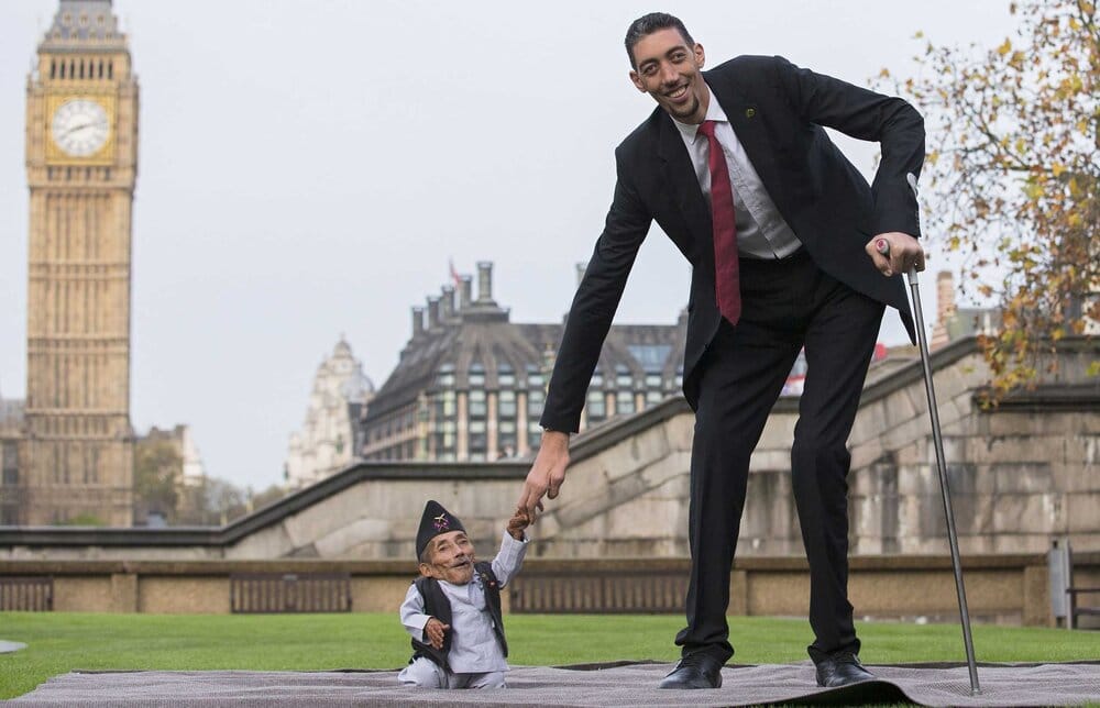Worlds tallest shortest men