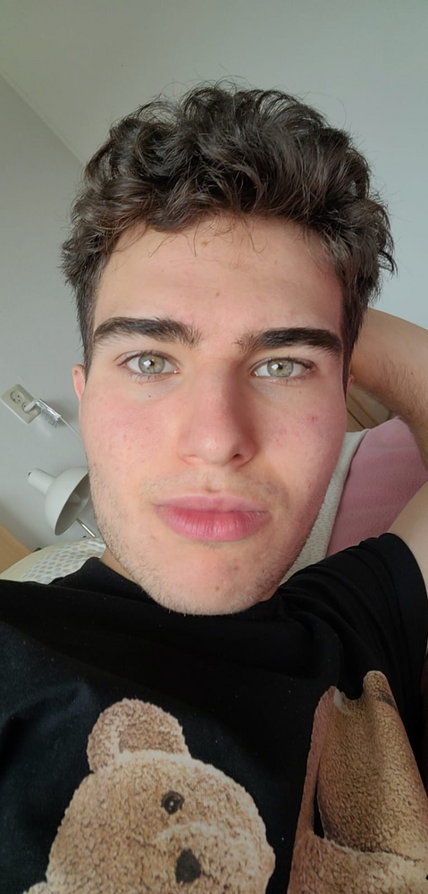 Graycontacts