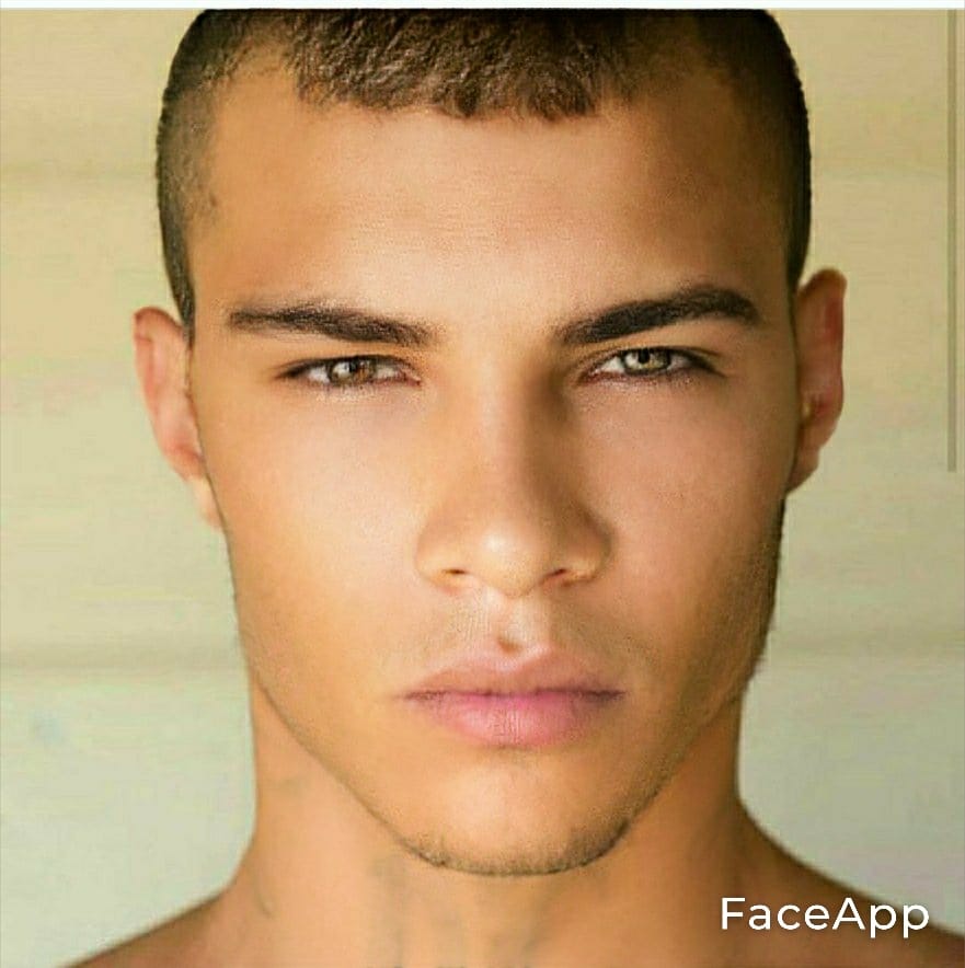 FaceApp 1623266644416