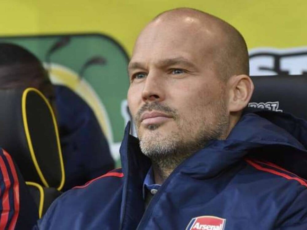 Freddie ljungberg lors de la rencontre entre arsenal et norwich 268792