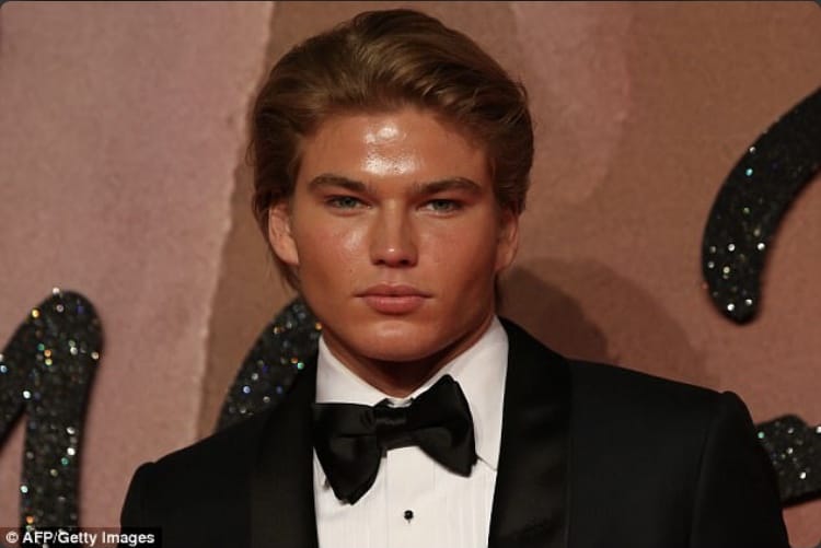 97AC1A9B 90DA 4EC8 9F44 7B4289EC6025