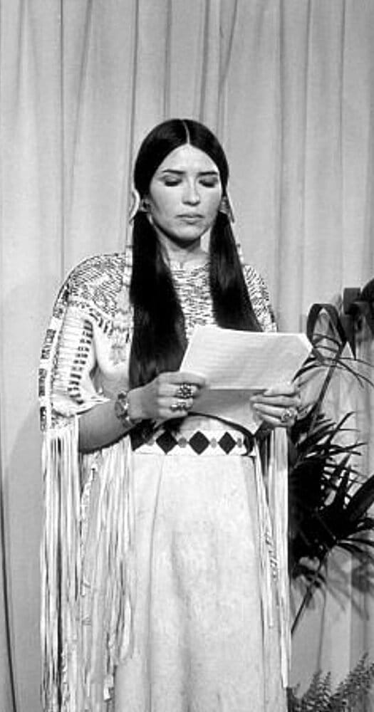 MV5BMTIzMDUyMjAyM15BMl5BanBnXkFtZTYwMzU1MjM2 V1 UY1200 CR8106301200 AL 