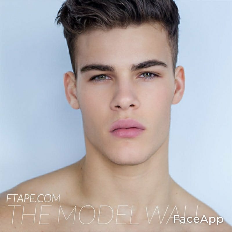 FaceApp 1624163658487
