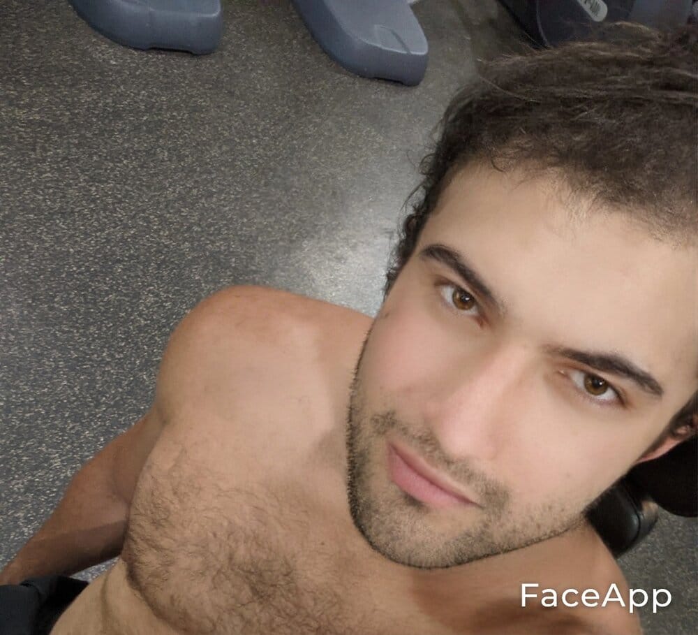 FaceApp 1624168317572