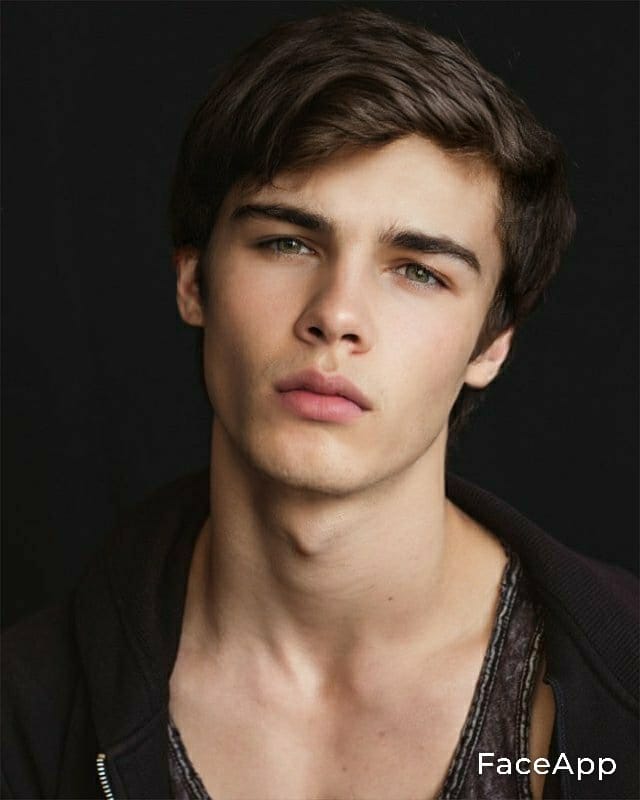 FaceApp 1624503555965