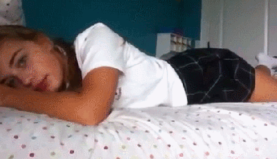 25580a3c9556f6fbc63c3c3ffc1f7405.gif