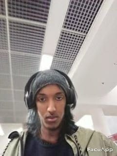 FaceApp 1625269640608