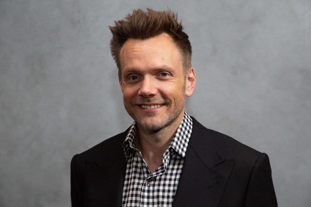 Joel McHale 2