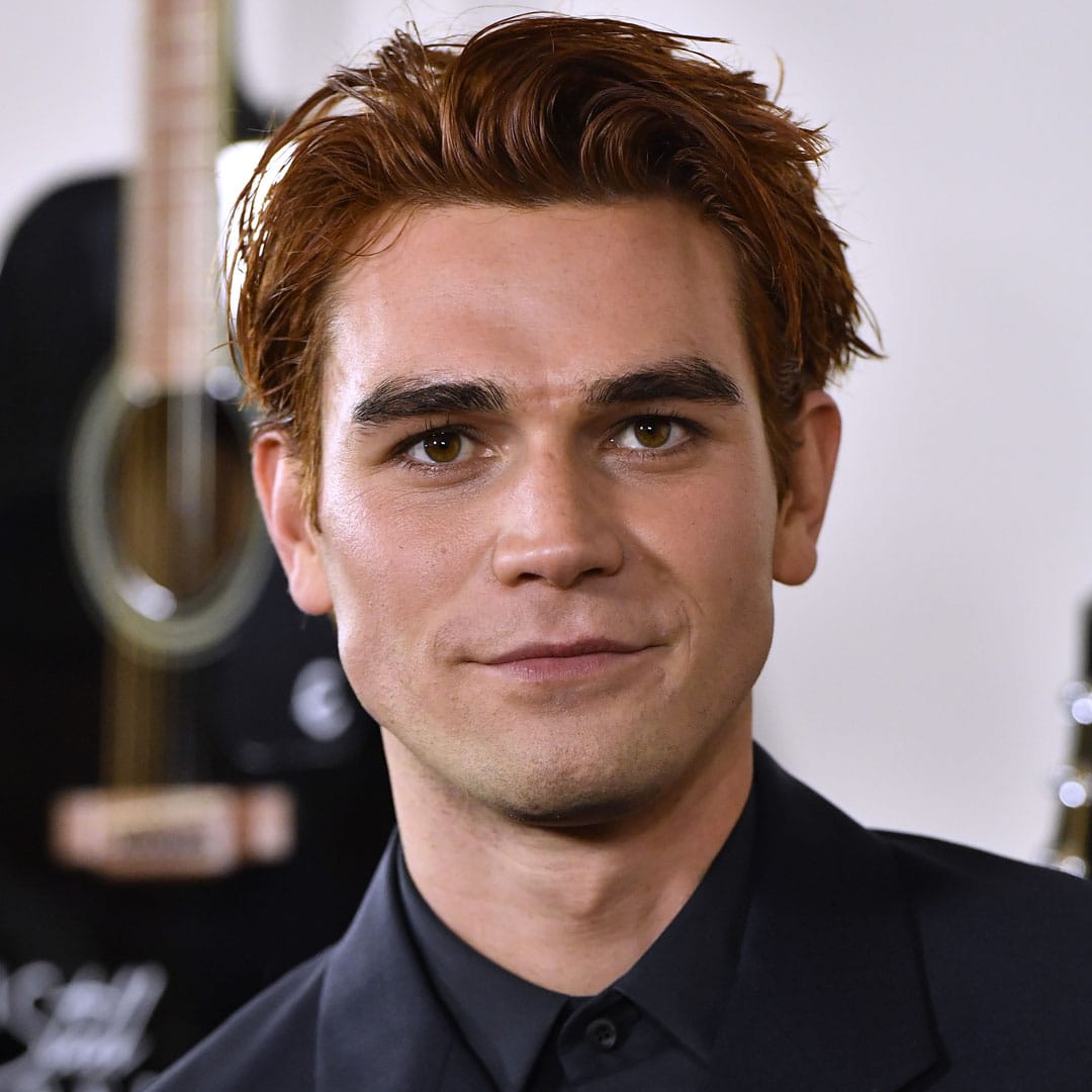 Riverdale kj apa wird papa