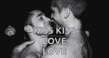 Kiss gay